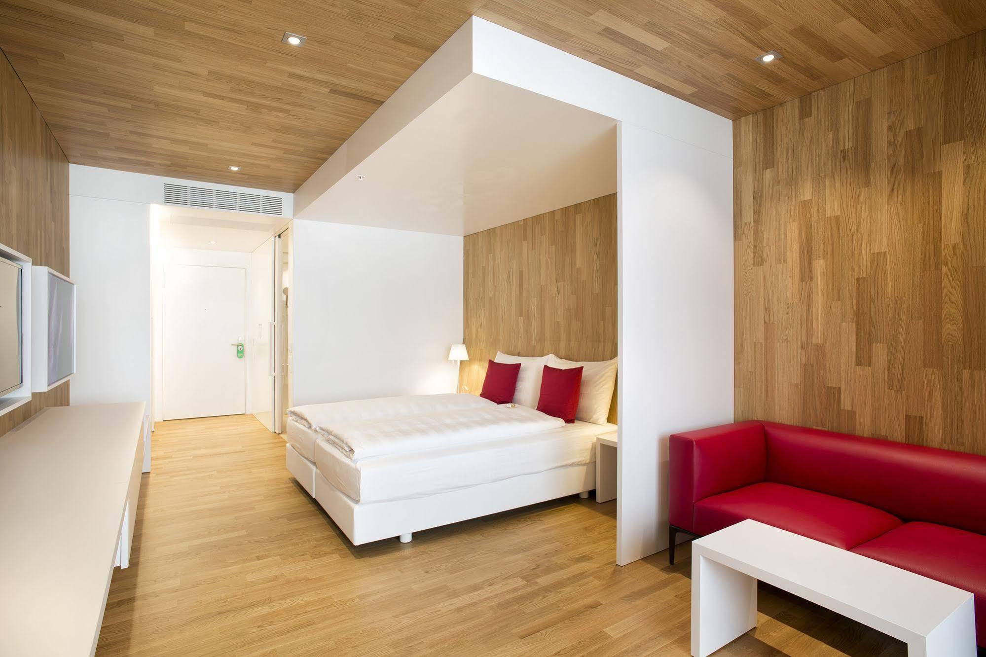 Hotel Revier Saentispark 4*